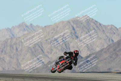 media/Dec-01-2025-Moto Forza (Mon) [[2daa91e15f]]/2-Intermediate Group/Session 4 Turn 9/